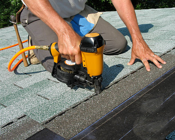 Best Emergency Roof Repair  in Llington, MI